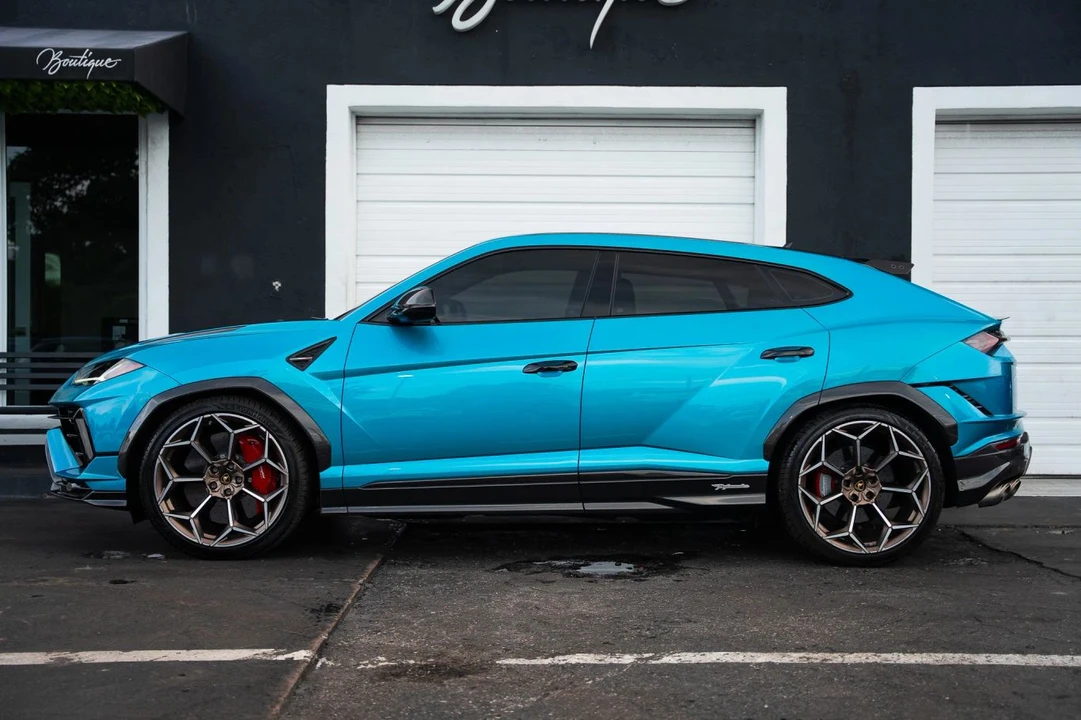 2024 Lamborghini Urus Performante - Image 10 of 31