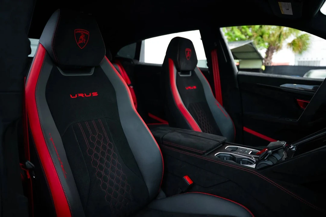 2024 Lamborghini Urus Performante - Image 17 of 31