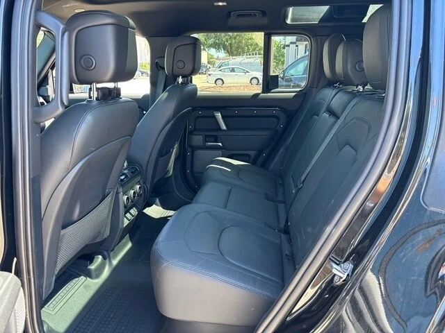2024 Land Rover Defender L663 - Image 9 of 12