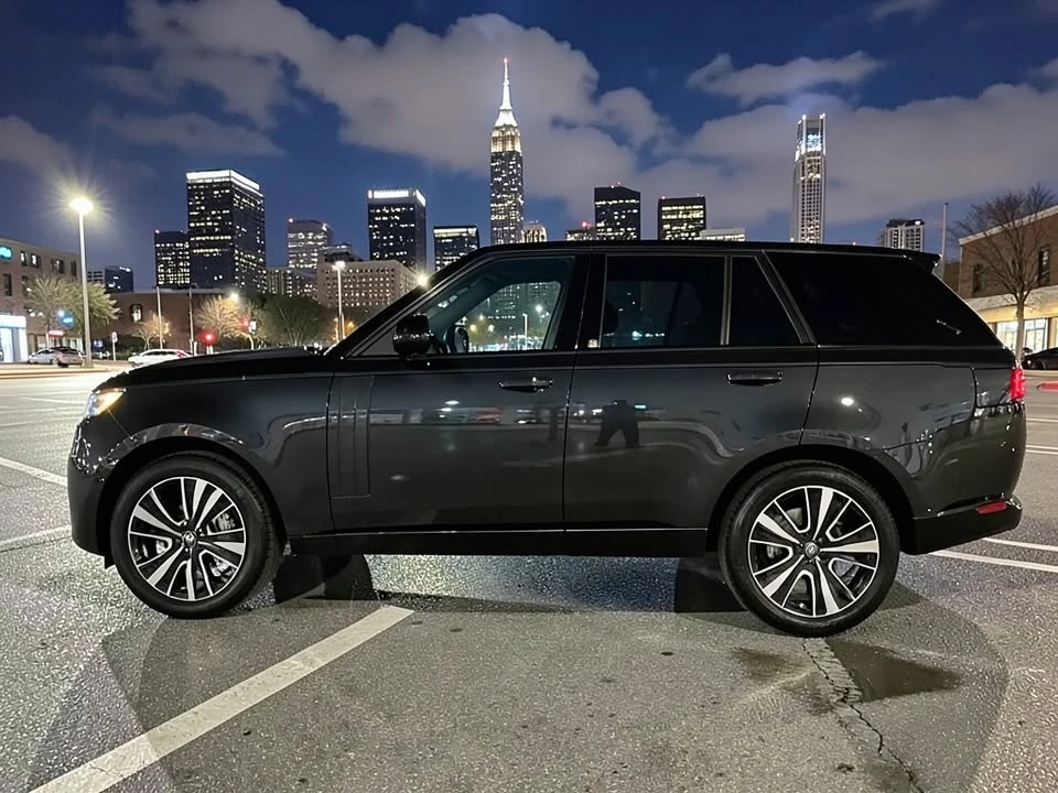 2024 Land Rover Range Rover L460 - Image 2 of 20