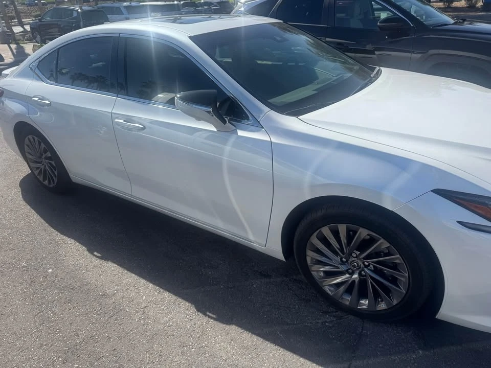 2024 Lexus ES 7th Gen - Image 12 of 12