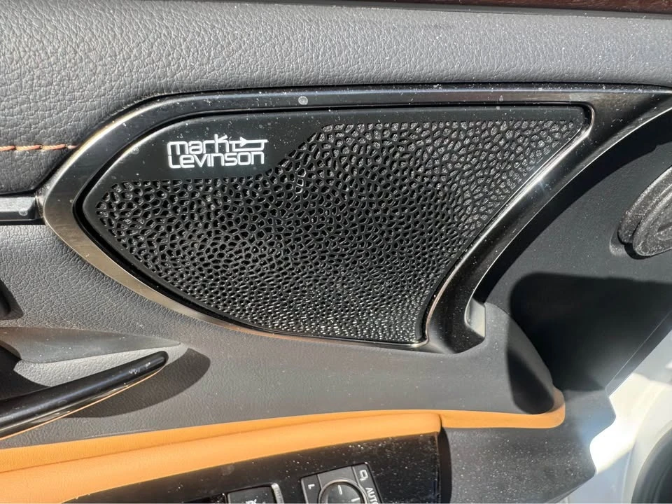 2024 Lexus ES 7th Gen - Image 6 of 12
