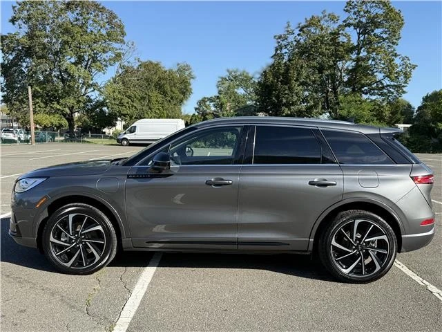 2024 Lincoln Corsair - Image 21 of 21