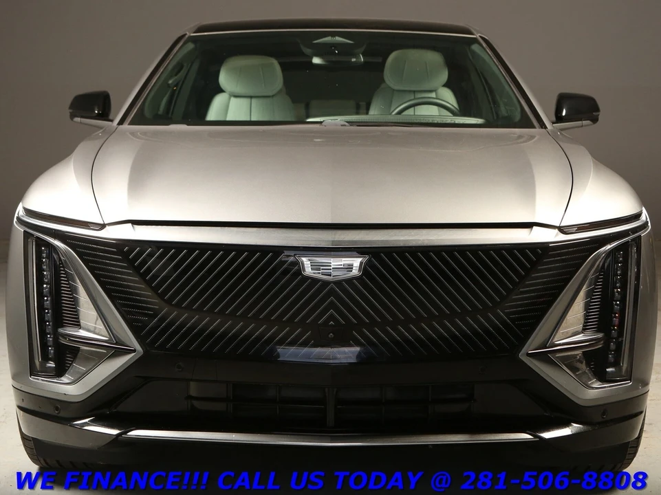 2024 Cadillac Lyriq - Image 8 of 21