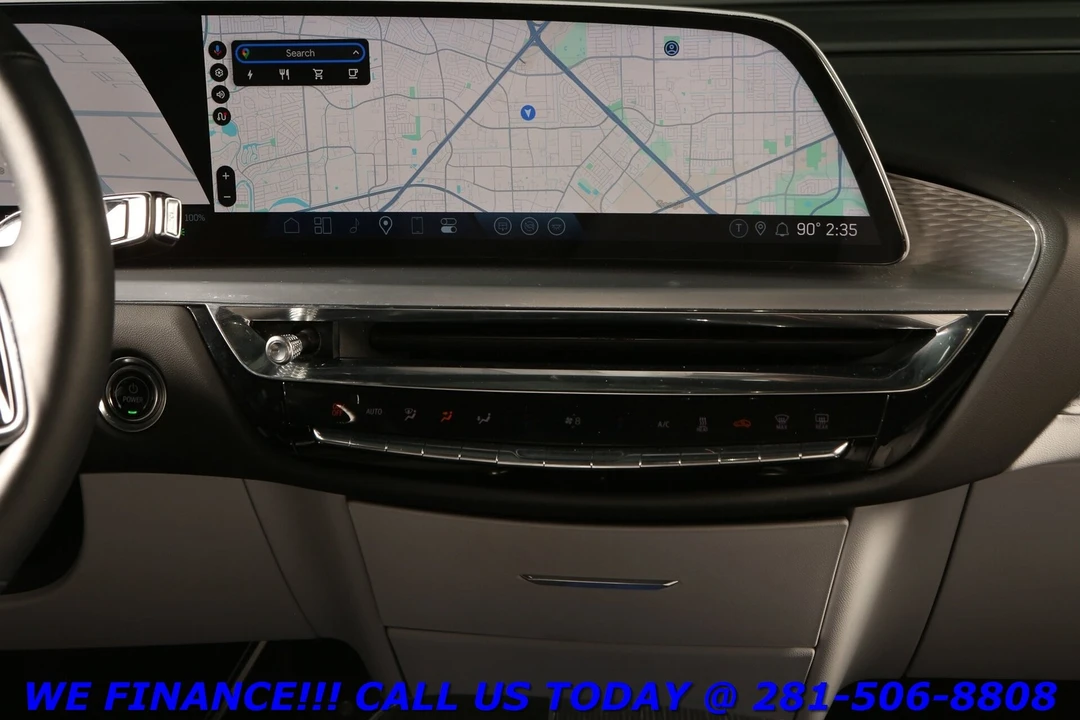 2024 Cadillac Lyriq - Image 18 of 21