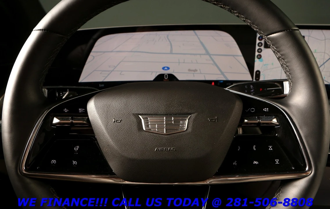 2024 Cadillac Lyriq - Image 14 of 21
