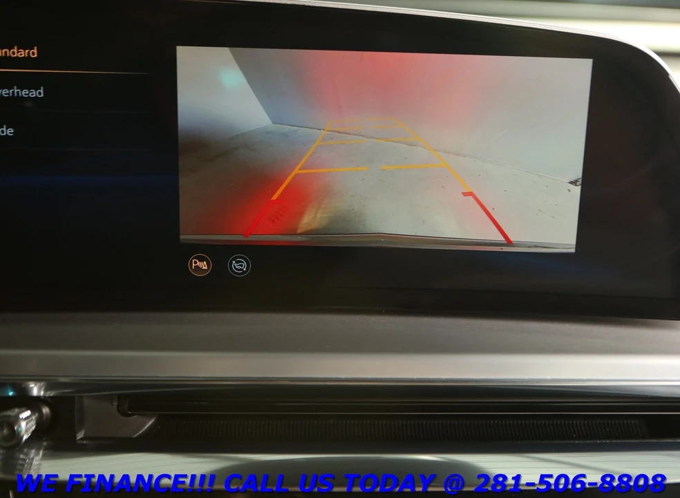 2024 Cadillac Lyriq - Image 18 of 21