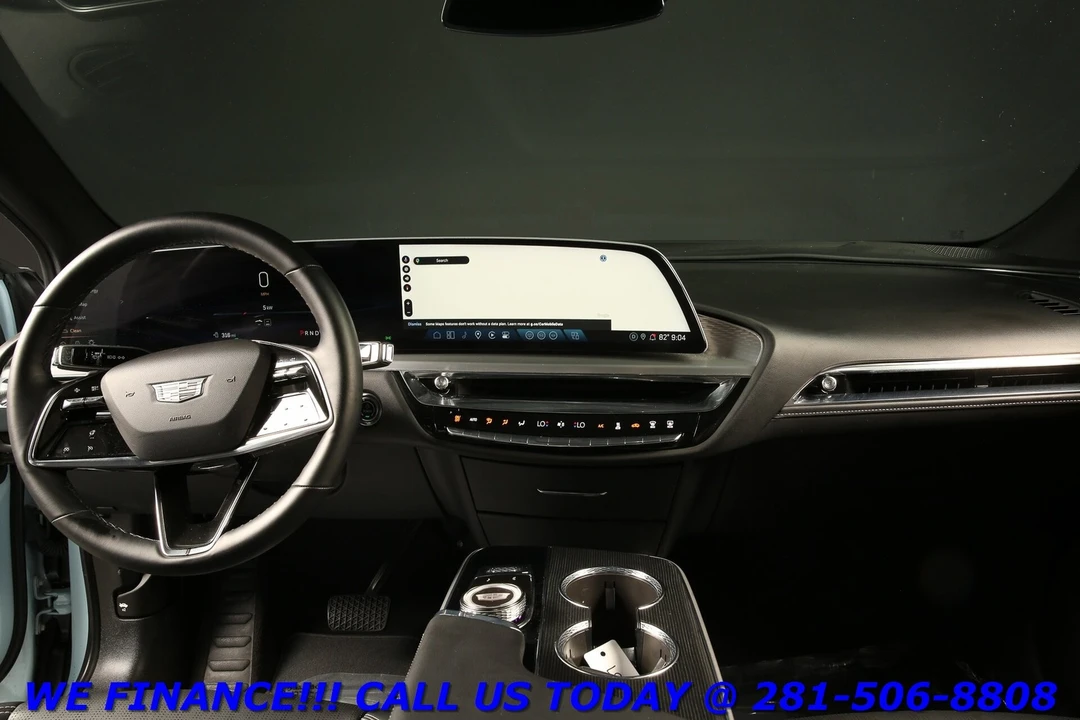 2024 Cadillac Lyriq - Image 3 of 24