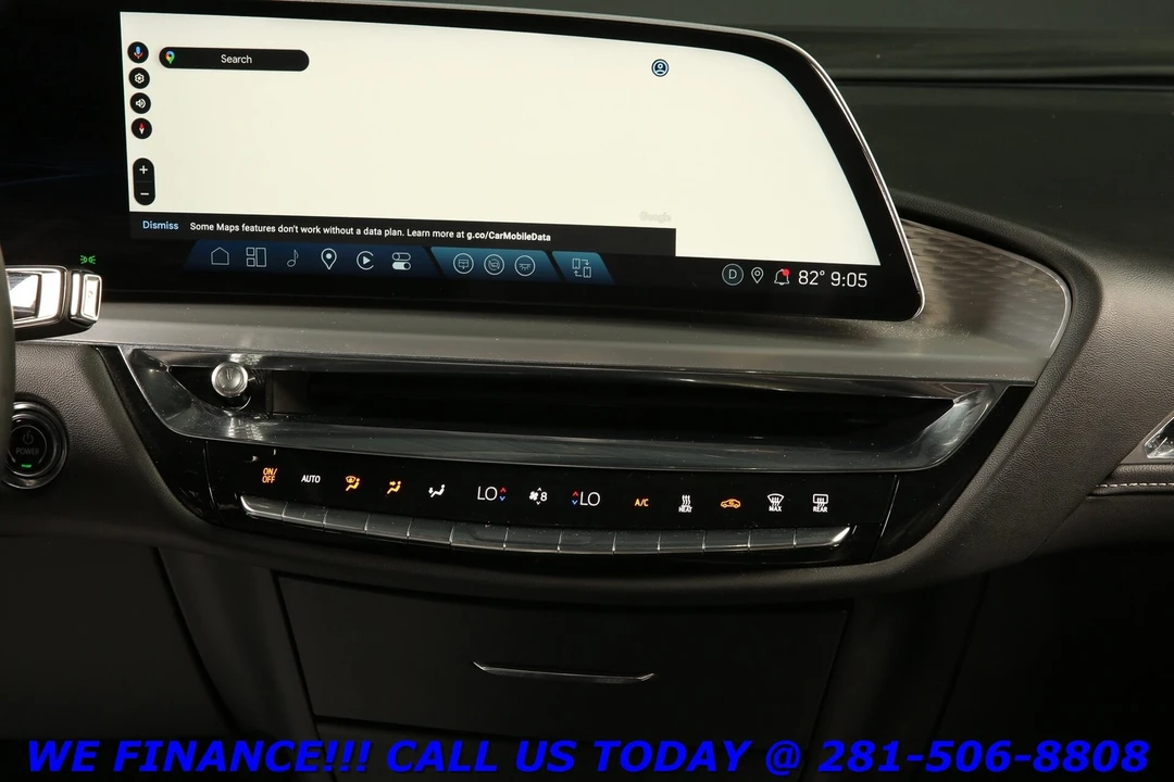 2024 Cadillac Lyriq - Image 19 of 24