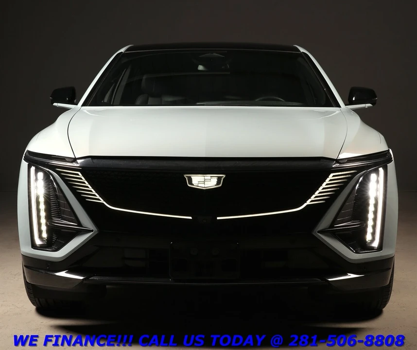 2024 Cadillac Lyriq - Image 8 of 24