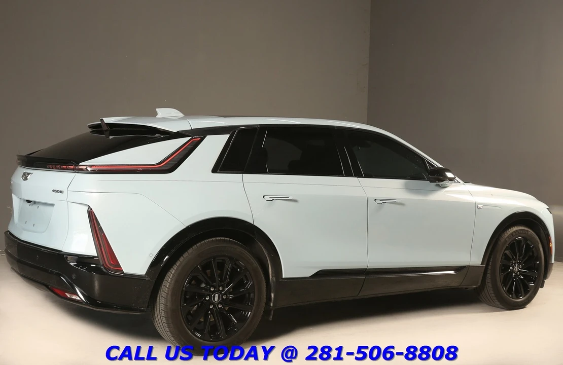 2024 Cadillac Lyriq - Image 6 of 24