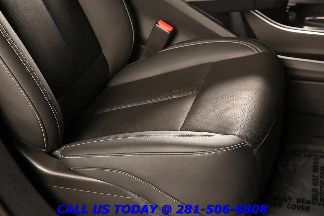 2024 Cadillac Lyriq - Image 22 of 24