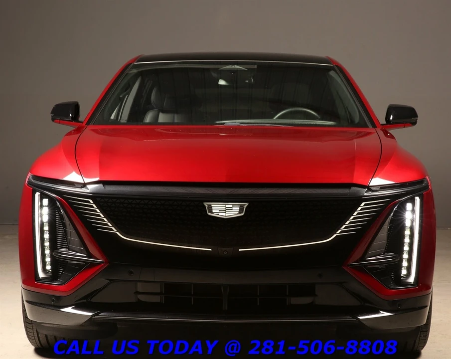 2024 Cadillac Lyriq - Image 8 of 24