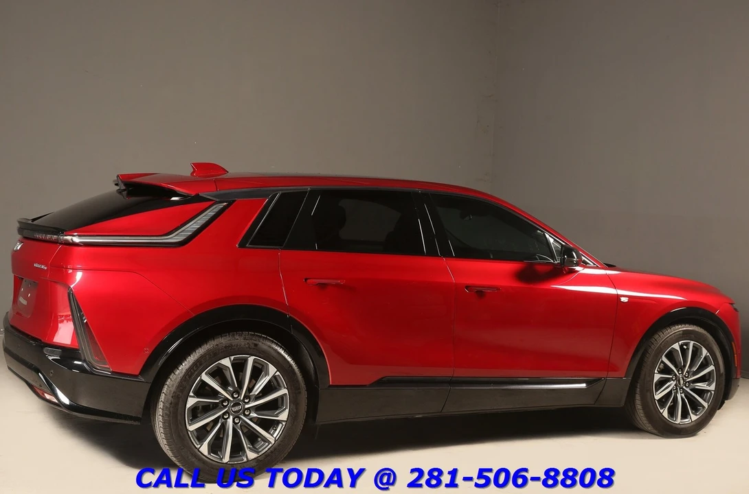 2024 Cadillac Lyriq - Image 6 of 24