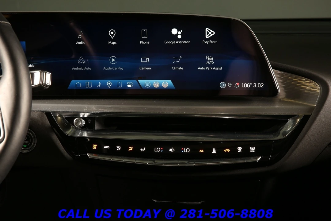 2024 Cadillac Lyriq - Image 17 of 24