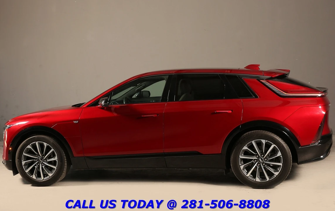 2024 Cadillac Lyriq - Image 4 of 24