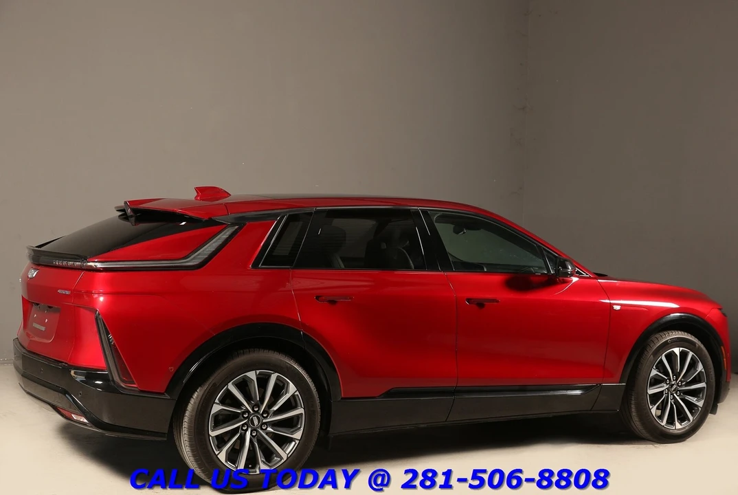 2024 Cadillac Lyriq - Image 6 of 24