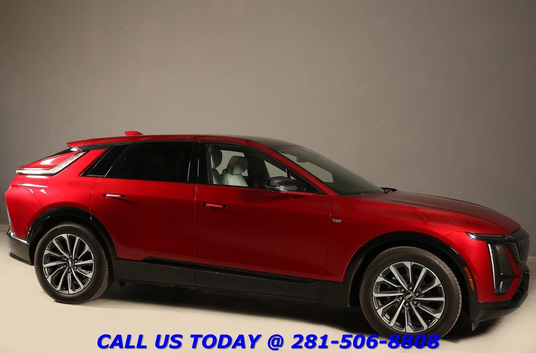 2024 Cadillac Lyriq - Image 7 of 24