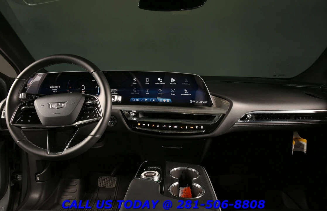 2024 Cadillac Lyriq - Image 3 of 24