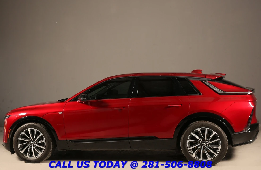 2024 Cadillac Lyriq - Image 4 of 24