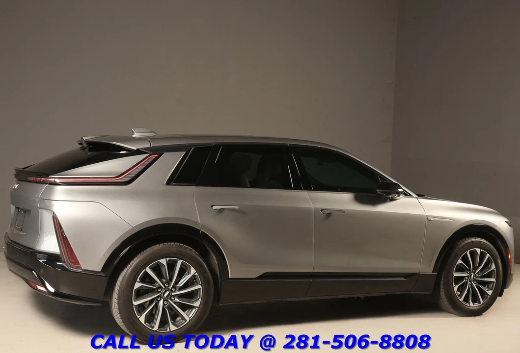 2024 Cadillac Lyriq - Image 6 of 24