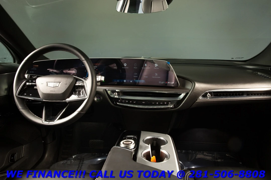 2024 Cadillac Lyriq - Image 3 of 21