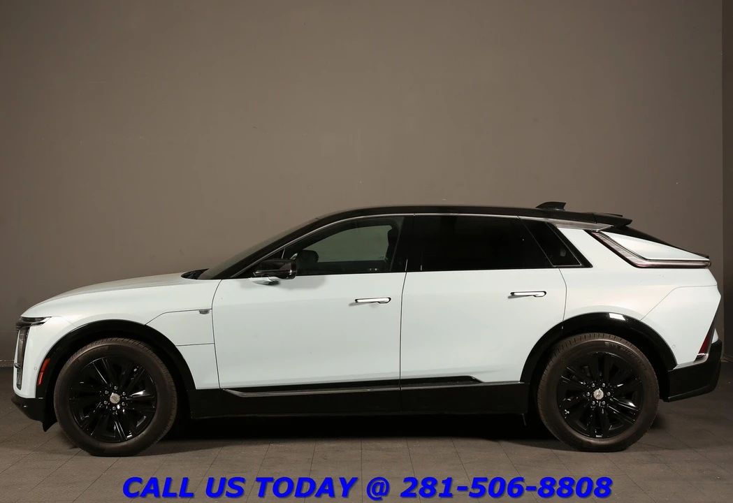 2024 Cadillac Lyriq - Image 3 of 24