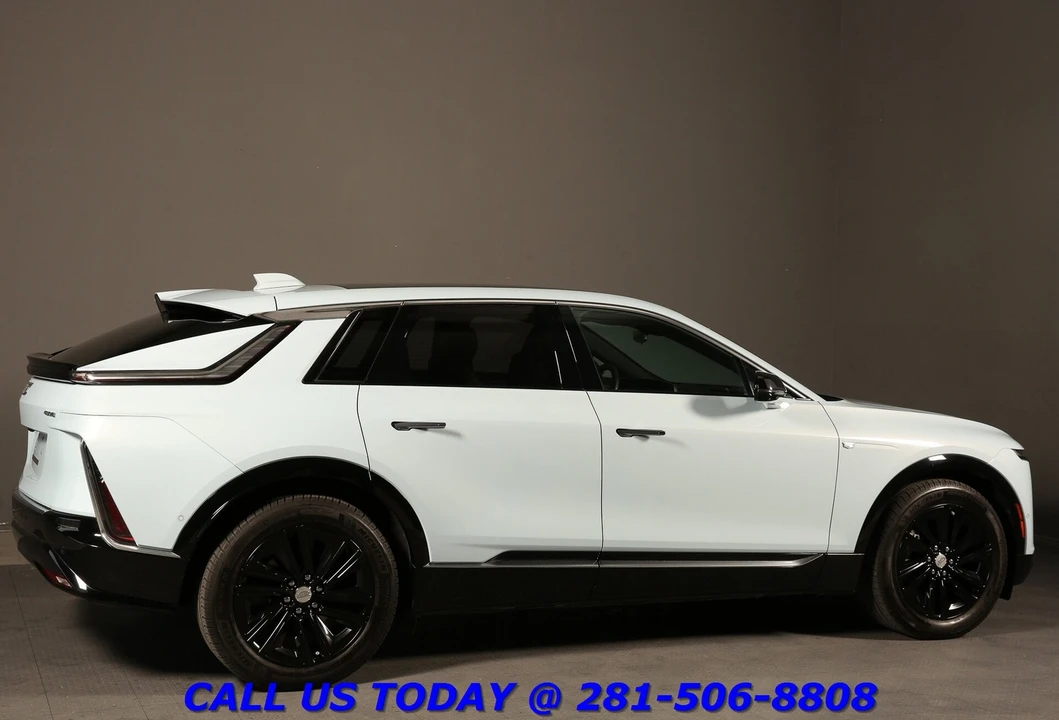 2024 Cadillac Lyriq - Image 6 of 24