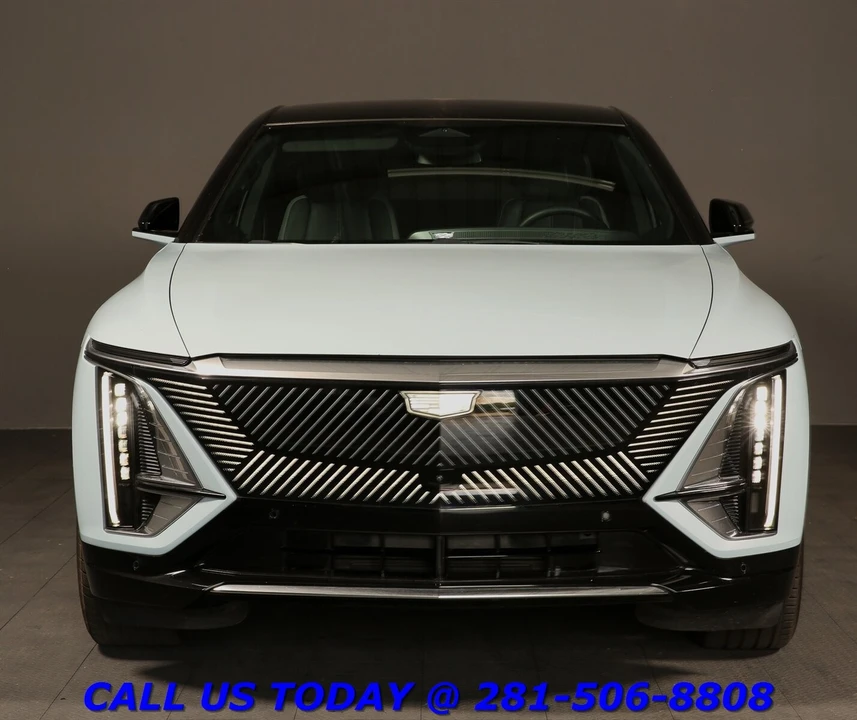 2024 Cadillac Lyriq - Image 8 of 24