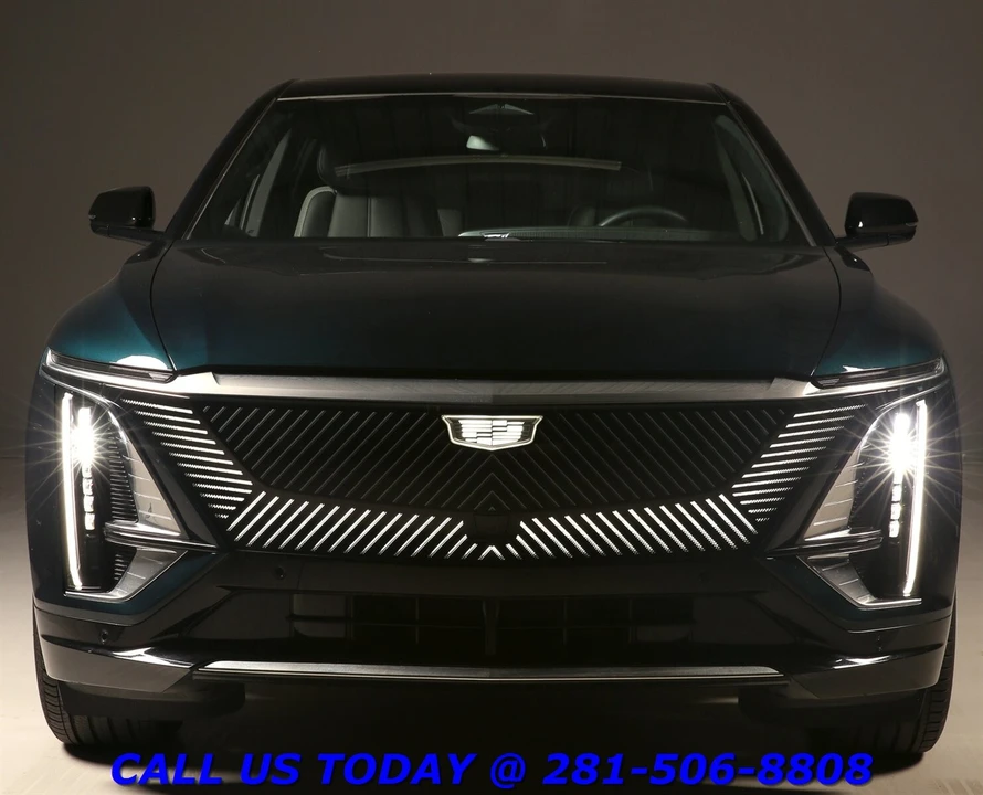 2024 Cadillac Lyriq - Image 8 of 24