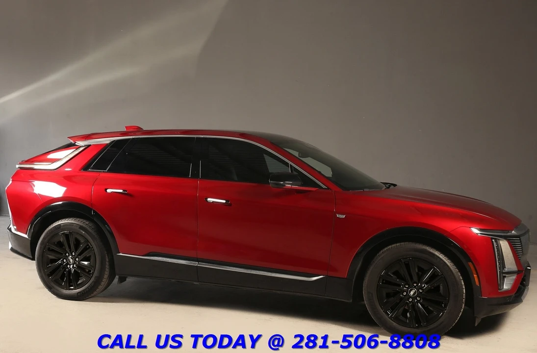 2024 Cadillac Lyriq - Image 7 of 24