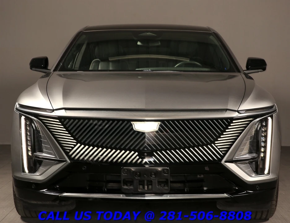 2024 Cadillac Lyriq - Image 8 of 24