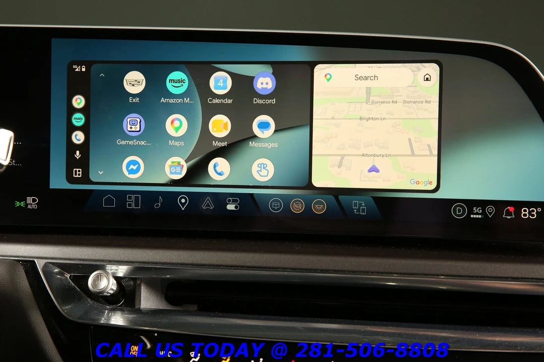 2024 Cadillac Lyriq - Image 18 of 24