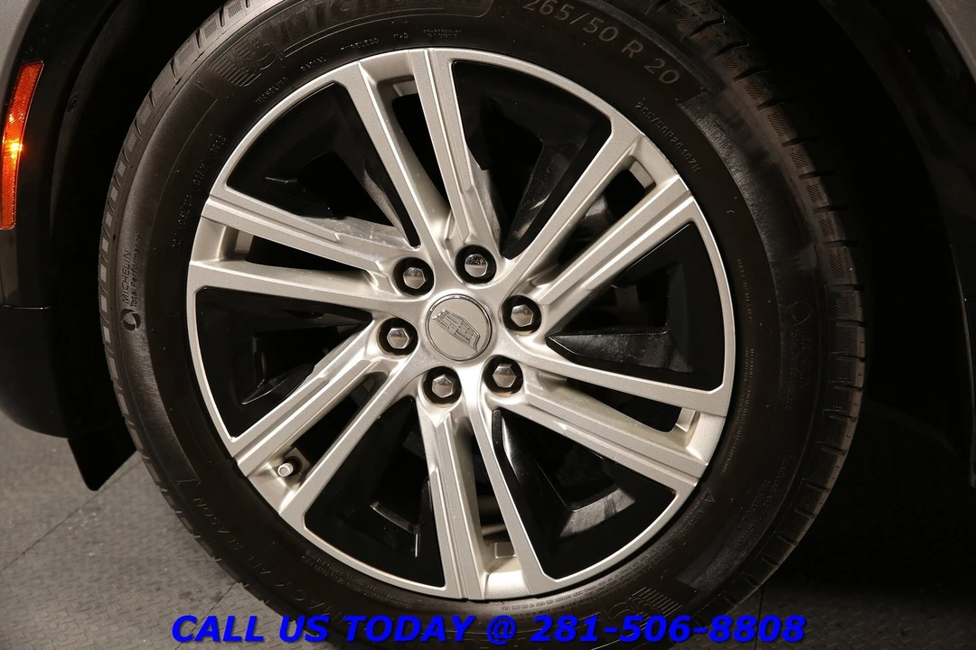 2024 Cadillac Lyriq - Image 23 of 24