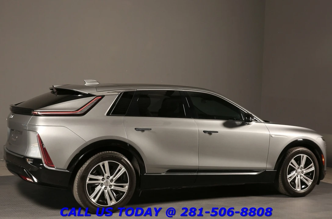 2024 Cadillac Lyriq - Image 6 of 24