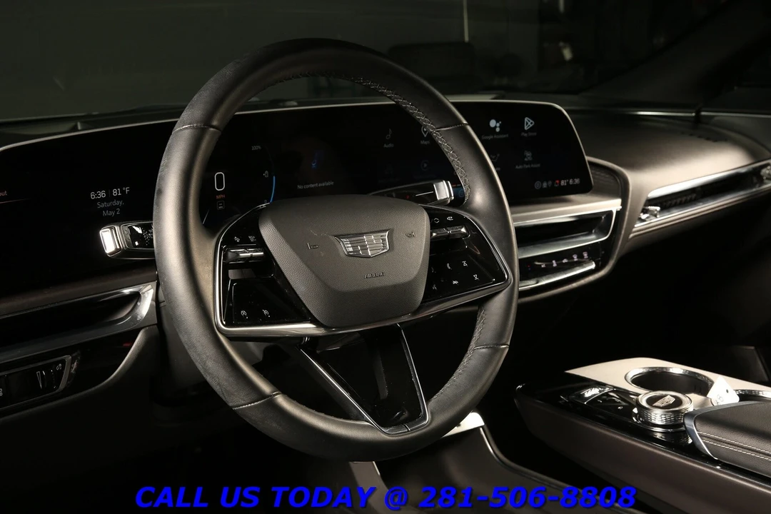 2024 Cadillac Lyriq - Image 10 of 24