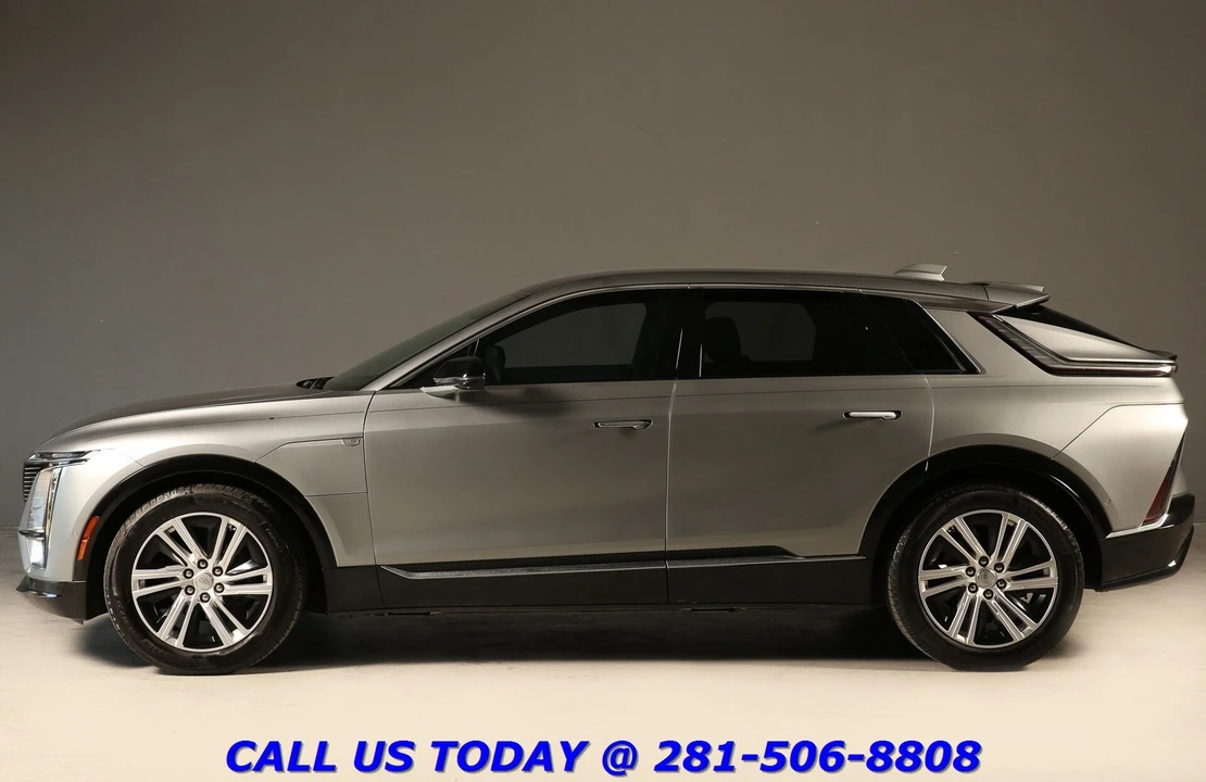 2024 Cadillac Lyriq - Image 3 of 24