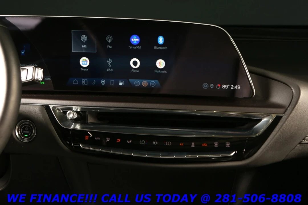 2024 Cadillac Lyriq - Image 17 of 21