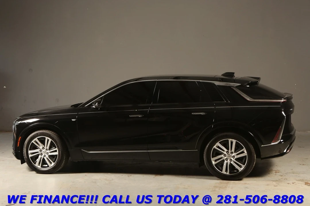 2024 Cadillac Lyriq - Image 4 of 21