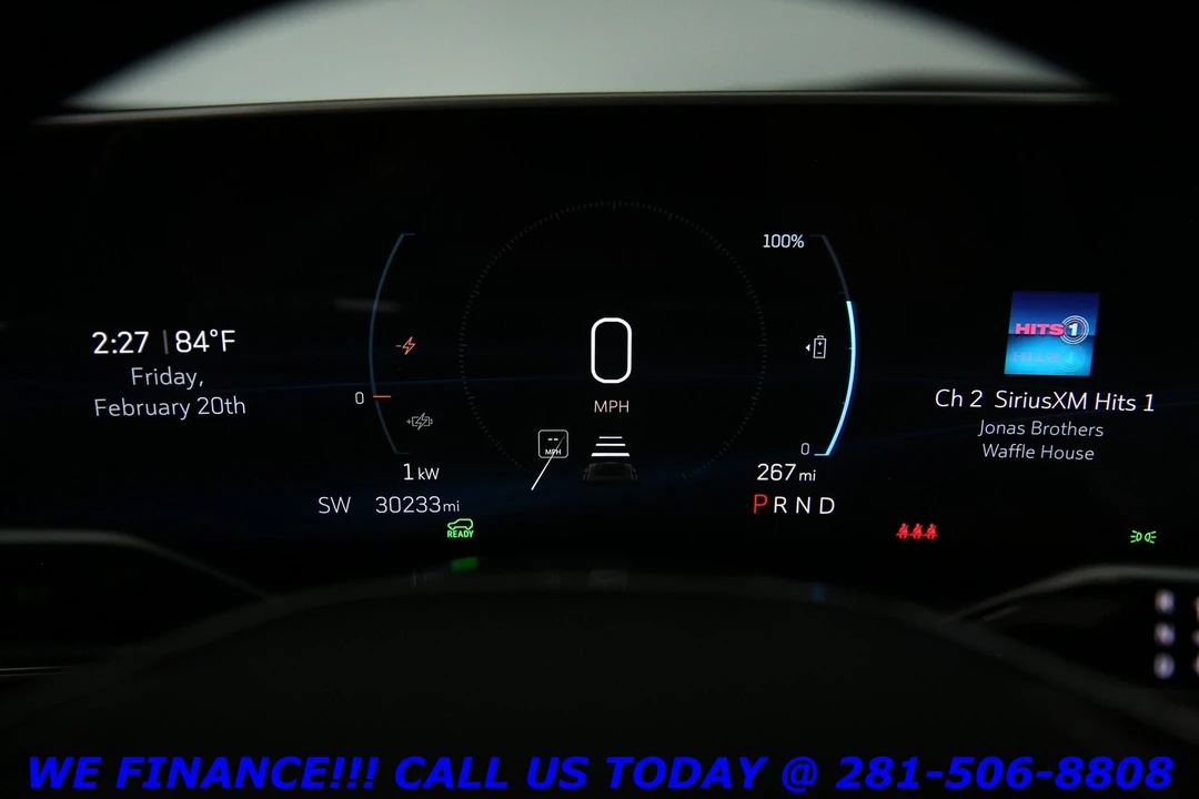2024 Cadillac Lyriq - Image 16 of 21