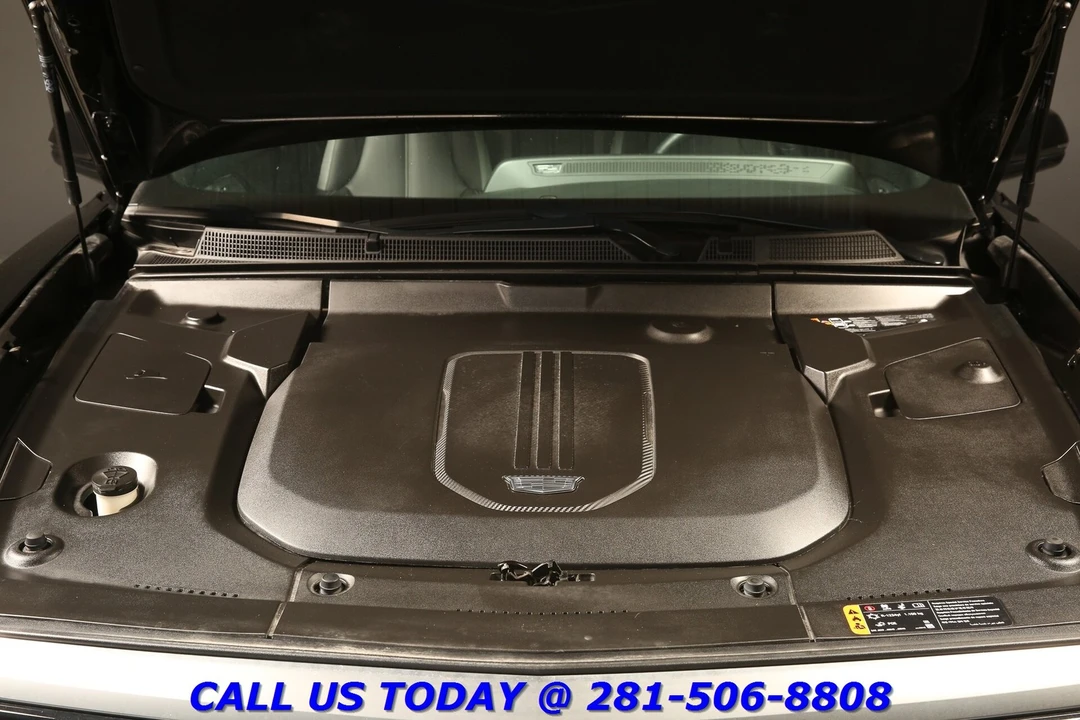 2024 Cadillac Lyriq - Image 24 of 24