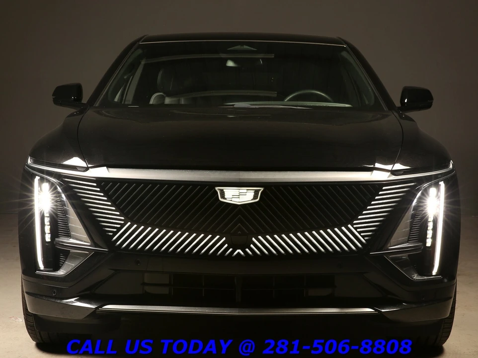 2024 Cadillac Lyriq - Image 8 of 24