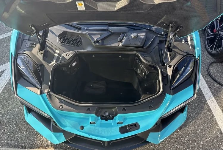 2024 Lamborghini Revuelto - Image 10 of 10