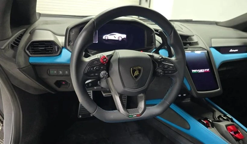 2024 Lamborghini Revuelto - Image 6 of 10