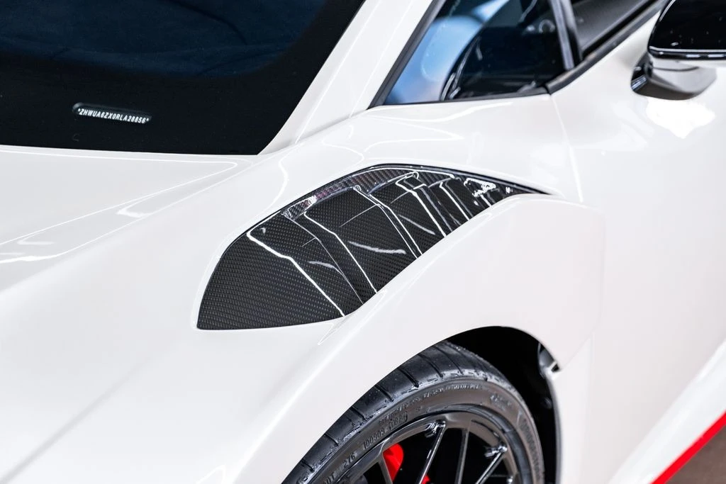 2024 Lamborghini Huracan LP640-4 EVO - Image 8 of 31
