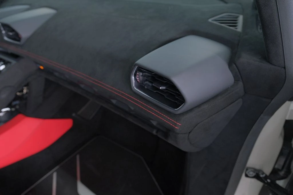 2024 Lamborghini Huracan LP640-4 EVO - Image 29 of 31