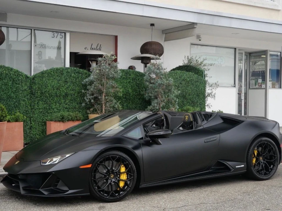 2024 Lamborghini Huracan LP640-4 EVO - Image 17 of 31