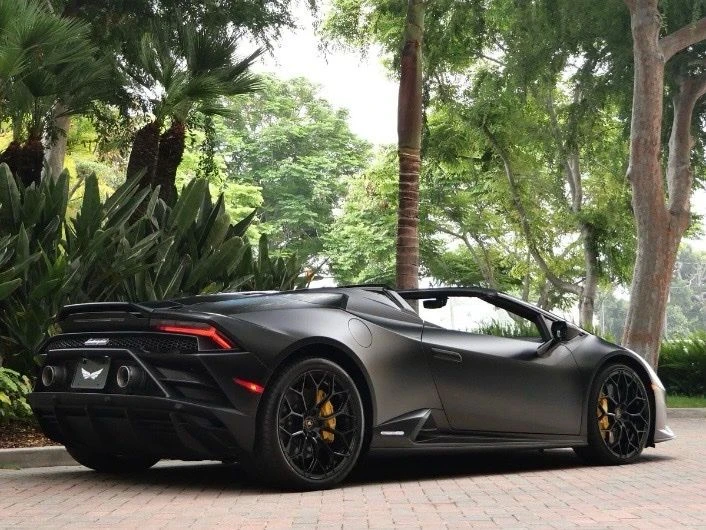 2024 Lamborghini Huracan LP640-4 EVO - Image 8 of 31