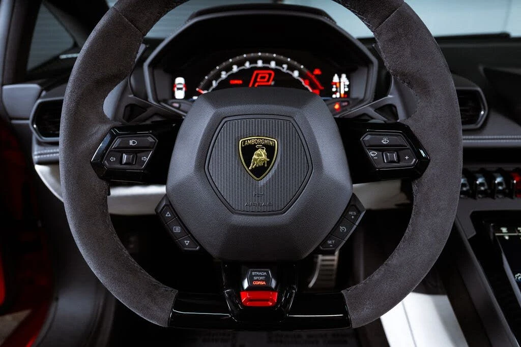 2024 Lamborghini Huracan LP640-4 EVO - Image 16 of 31