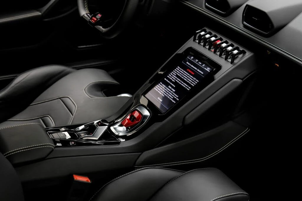 2024 Lamborghini Huracan LP640-4 EVO - Image 25 of 31